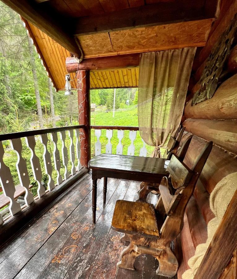 U Tsimborky Villa Synevyrsʼka Polyana Buitenkant foto